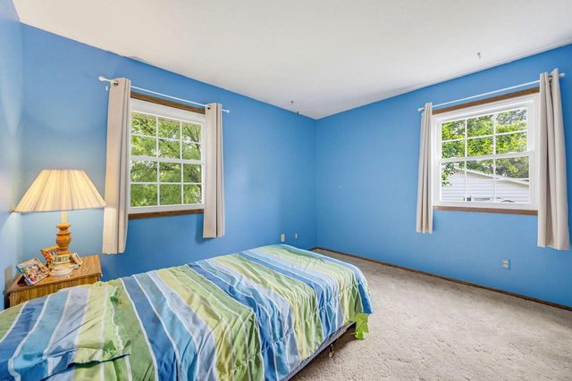 2721 Minot LANE, Waukesha, WI 53188