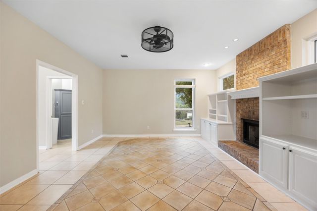 6000 Ironwood CV, Austin, TX 78759