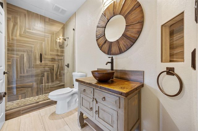 6000 Ironwood CV, Austin, TX 78759