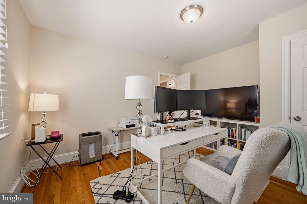Image 28 of property listing at 3305 BELLEVIEW AVE, Cheverly, MD 20785