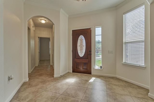 98 N Country Gate Circle, The Woodlands, TX 77384