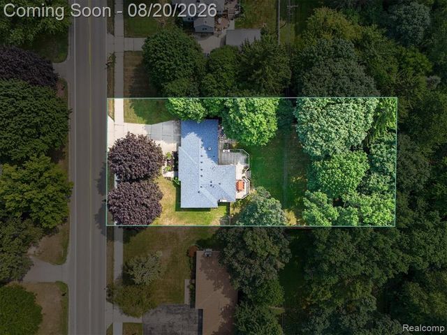 6235 Waldon Road, Clarkston, MI 48346