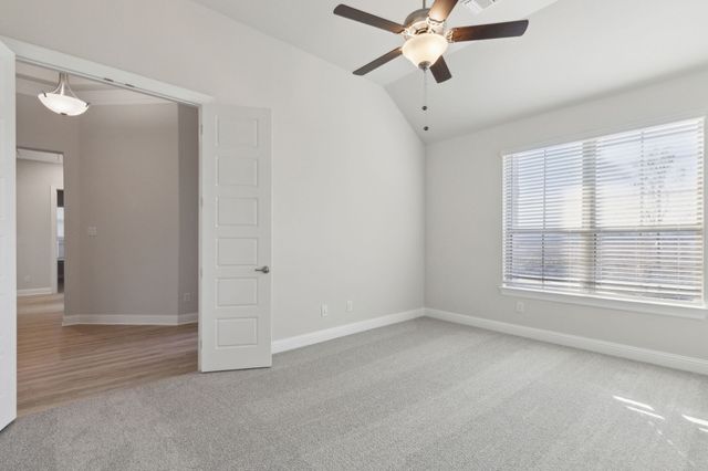 1020 Desert Rose Lane, Crowley, TX 76036