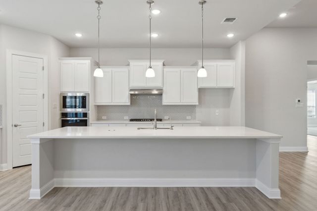 1020 Desert Rose Lane, Crowley, TX 76036