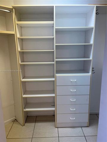 1301 SW 142nd Ave 301H, Pembroke Pines, FL 33027