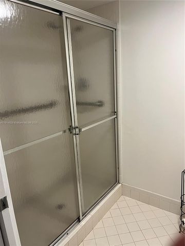 1301 SW 142nd Ave 301H, Pembroke Pines, FL 33027