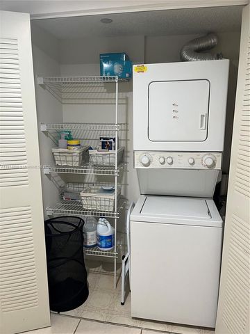 1301 SW 142nd Ave 301H, Pembroke Pines, FL 33027