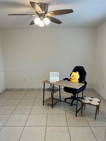 1301 SW 142nd Ave 301H, Pembroke Pines, FL 33027