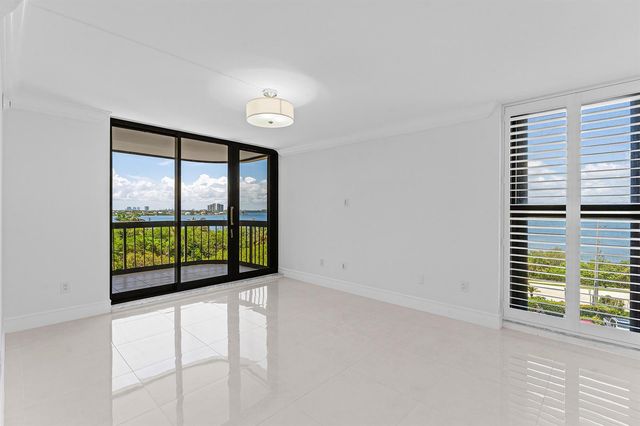 5380 N Ocean Drive 5a, Riviera Beach, FL 33404