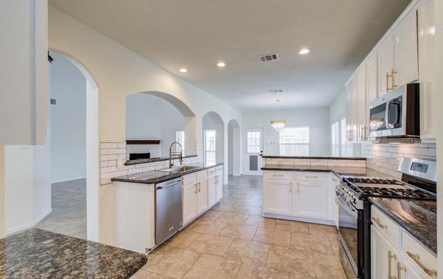 2402 Leslie Lane, Deer Park, TX 77536