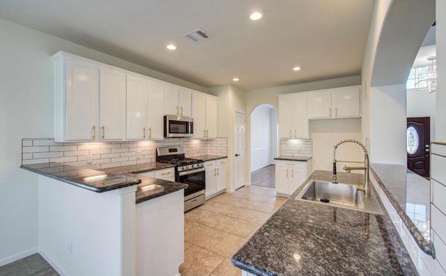 2402 Leslie Lane, Deer Park, TX 77536