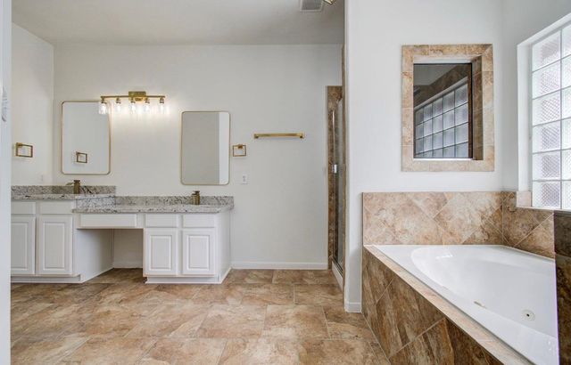 2402 Leslie Lane, Deer Park, TX 77536