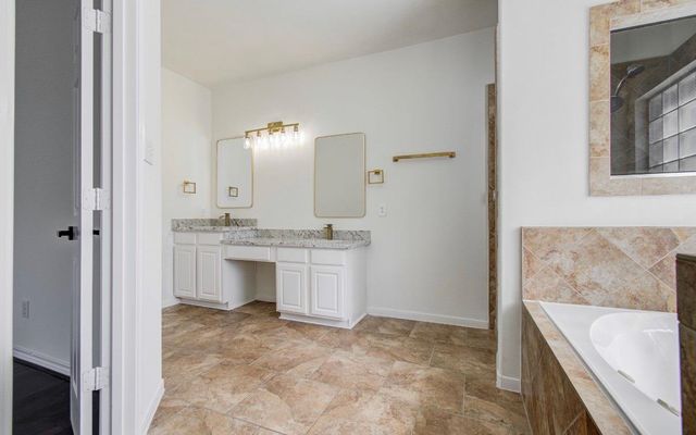 2402 Leslie Lane, Deer Park, TX 77536