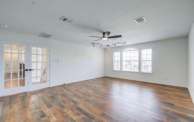 2402 Leslie Lane, Deer Park, TX 77536