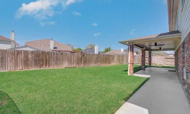 2402 Leslie Lane, Deer Park, TX 77536