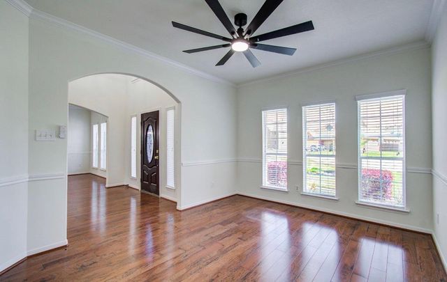 2402 Leslie Lane, Deer Park, TX 77536