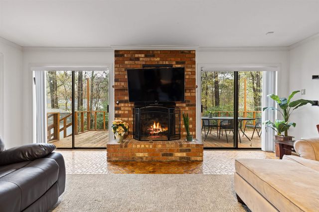 1429 POPLAR RIDGE DR, Memphis, TN 38120