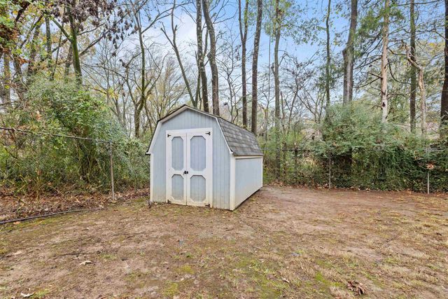 1429 POPLAR RIDGE DR, Memphis, TN 38120