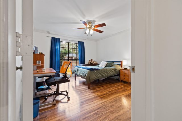 1429 POPLAR RIDGE DR, Memphis, TN 38120