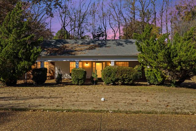 1429 POPLAR RIDGE DR, Memphis, TN 38120