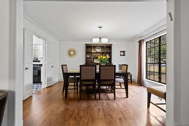 1429 POPLAR RIDGE DR, Memphis, TN 38120