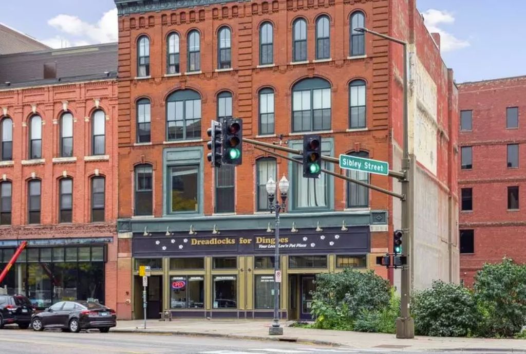 212 7th Street E, Saint Paul, MN 55101 — exterior