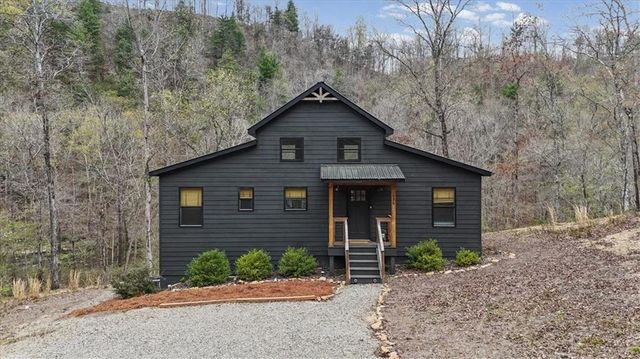496 Meadow Lane, Talking Rock, GA 30175
