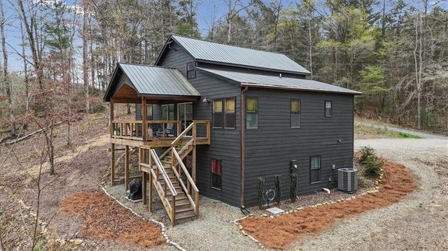 496 Meadow Lane, Talking Rock, GA 30175