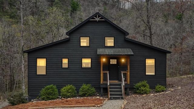 496 Meadow Lane, Talking Rock, GA 30175