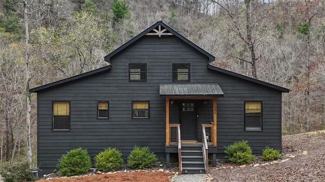 496 Meadow Lane, Talking Rock, GA 30175