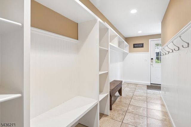 26 Longview Ave, Madison Boro, NJ 07940