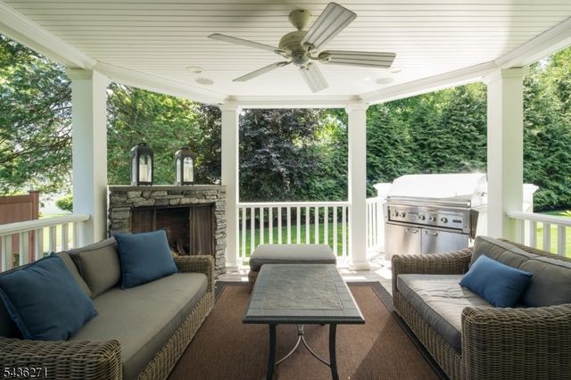 26 Longview Ave, Madison Boro, NJ 07940