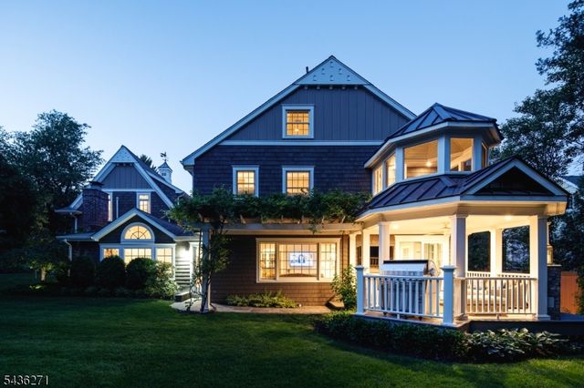 26 Longview Ave, Madison Boro, NJ 07940