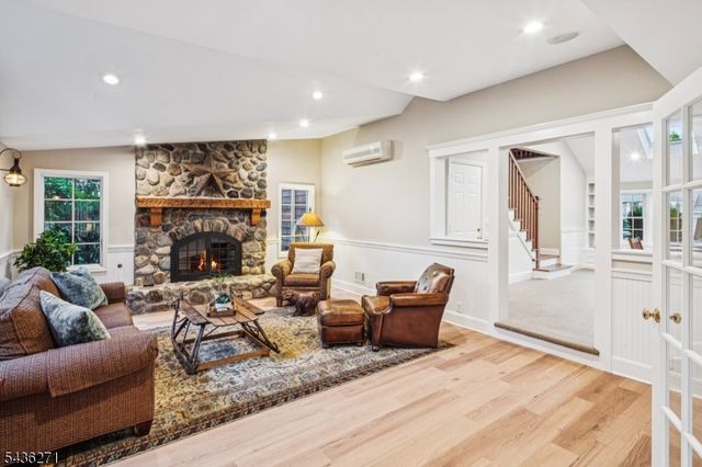 26 Longview Ave, Madison Boro, NJ 07940