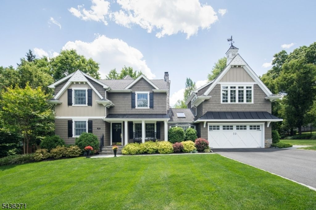 26 Longview Ave, Madison Boro, NJ 07940