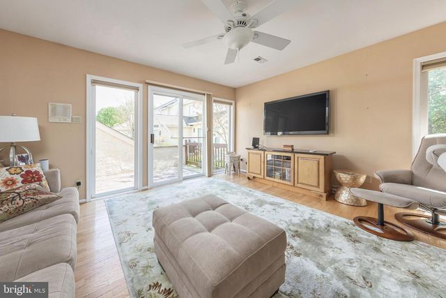 1608 CHANTICLEER, Cherry Hill, NJ 08003