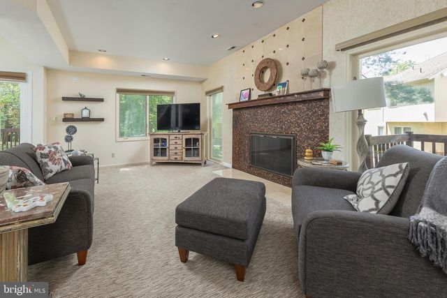 1608 CHANTICLEER, Cherry Hill, NJ 08003