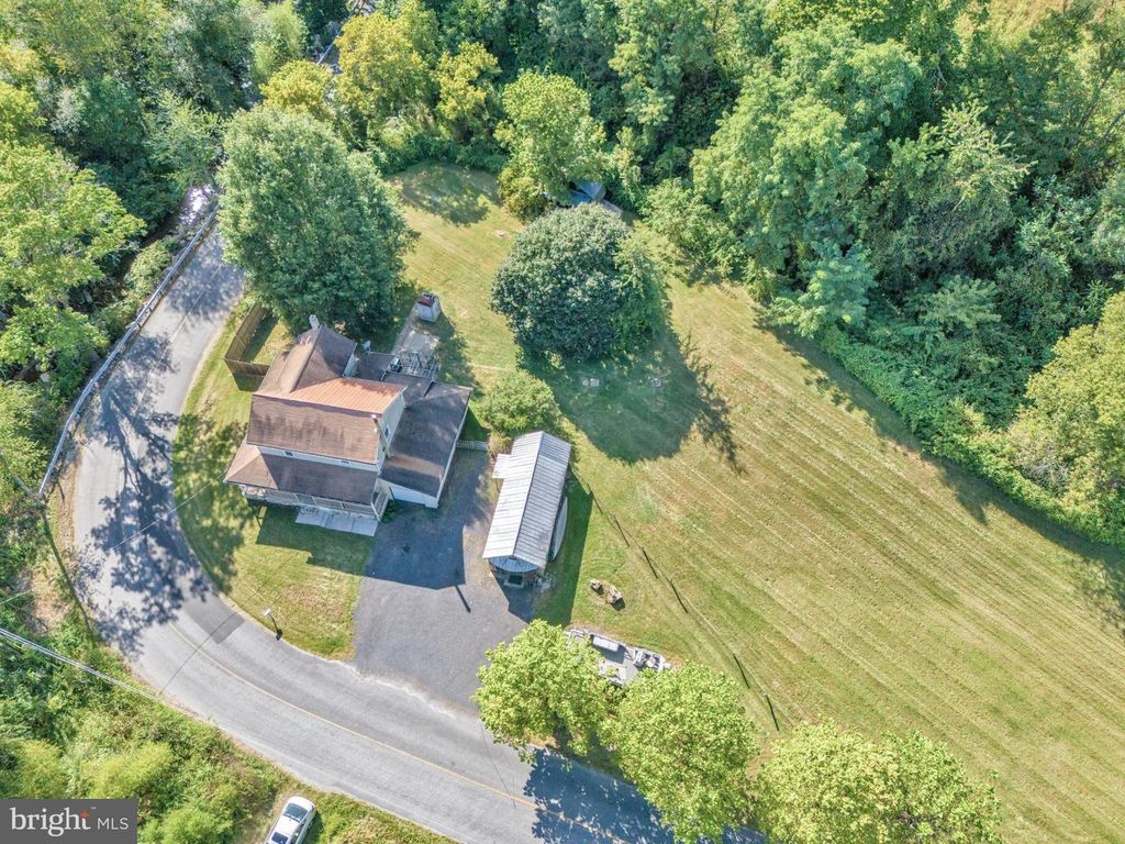 200 CREEK RD, Aspers, PA 17304