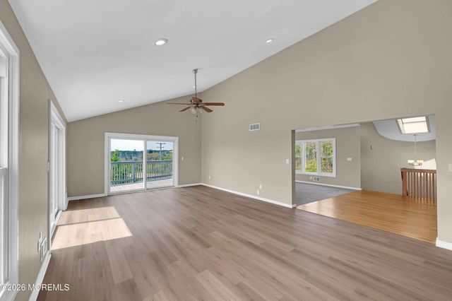 1131 Bayview Avenue, Bayville, NJ 08721