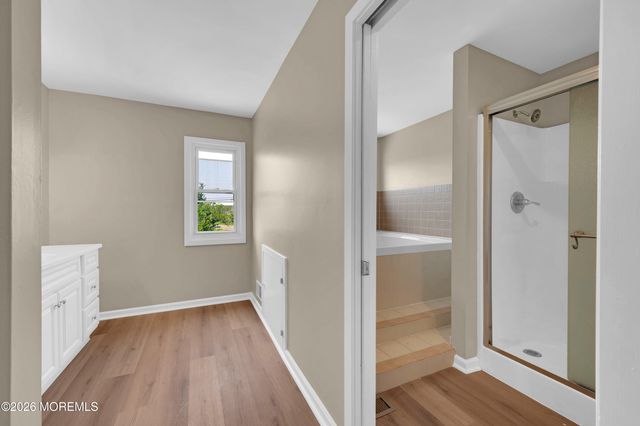 1131 Bayview Avenue, Bayville, NJ 08721