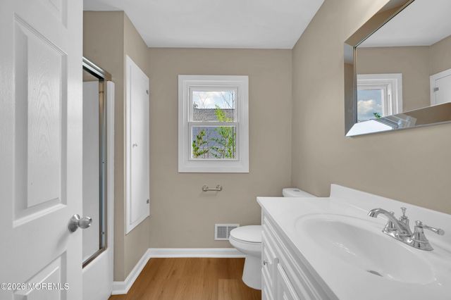 1131 Bayview Avenue, Bayville, NJ 08721
