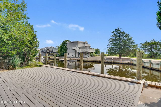 1131 Bayview Avenue, Bayville, NJ 08721