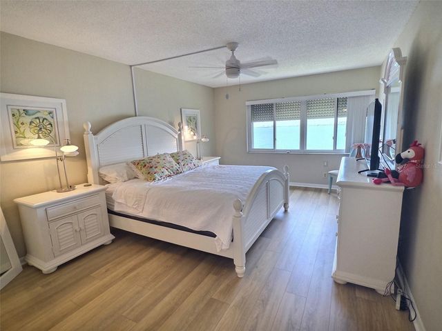 5633 PUERTA DEL SOL BOULEVARD S 307, St Petersburg, FL 33715