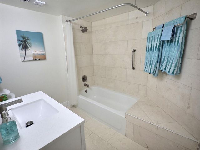 5633 PUERTA DEL SOL BOULEVARD S 307, St Petersburg, FL 33715