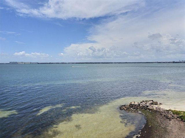 5633 PUERTA DEL SOL BOULEVARD S 307, St Petersburg, FL 33715