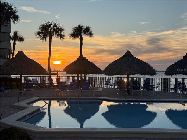 5633 PUERTA DEL SOL BOULEVARD S 307, St Petersburg, FL 33715
