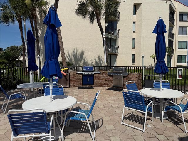 5633 PUERTA DEL SOL BOULEVARD S 307, St Petersburg, FL 33715