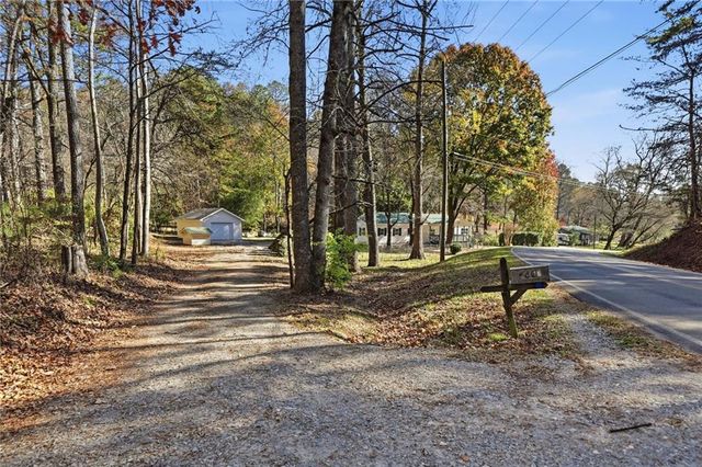 1671 Harrington Road, Ball Ground, GA 30107