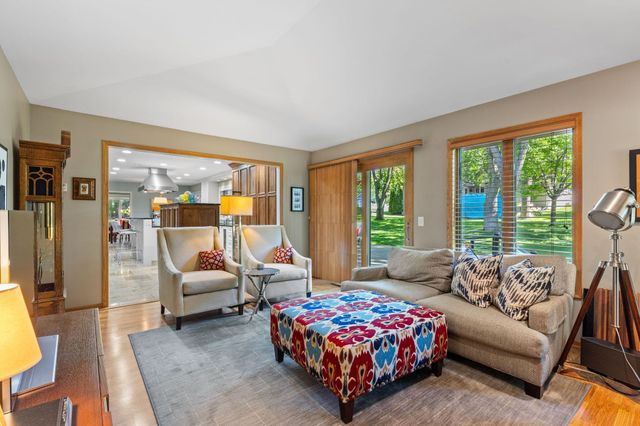 15393 Shadow Creek Road, Maple Grove, MN 55311