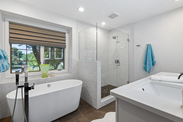 15393 Shadow Creek Road, Maple Grove, MN 55311